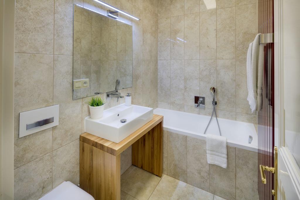Dusni - Old Town Apartment براغ المظهر الخارجي الصورة